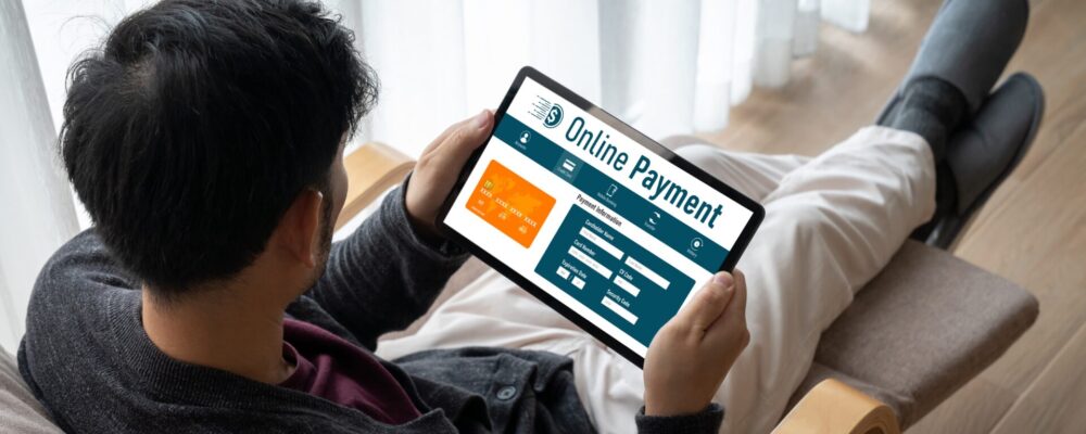 Online payment platform for modish money transfer Online payment platform for modish money transfer on the internet netowrk